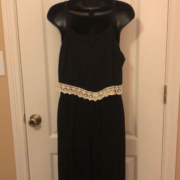 Cloud sky black maxi dress size large - Picture 2 of 4